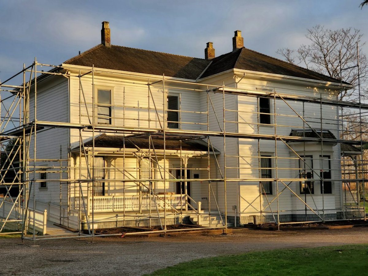 Checklist showing completed home repair tasks